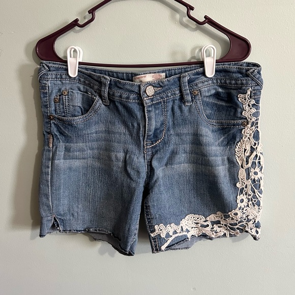 No Boundaries Denim Shorts with Lace - Picture 1 of 3